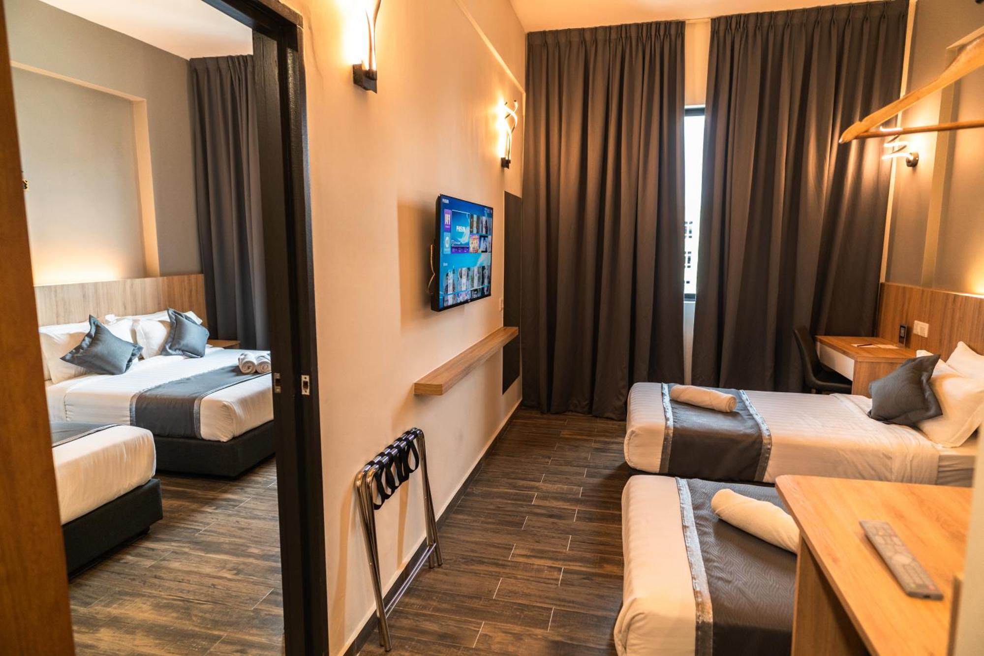 Dj Citi Plaza Hotel & Suites Kuala Terengganu Dış mekan fotoğraf