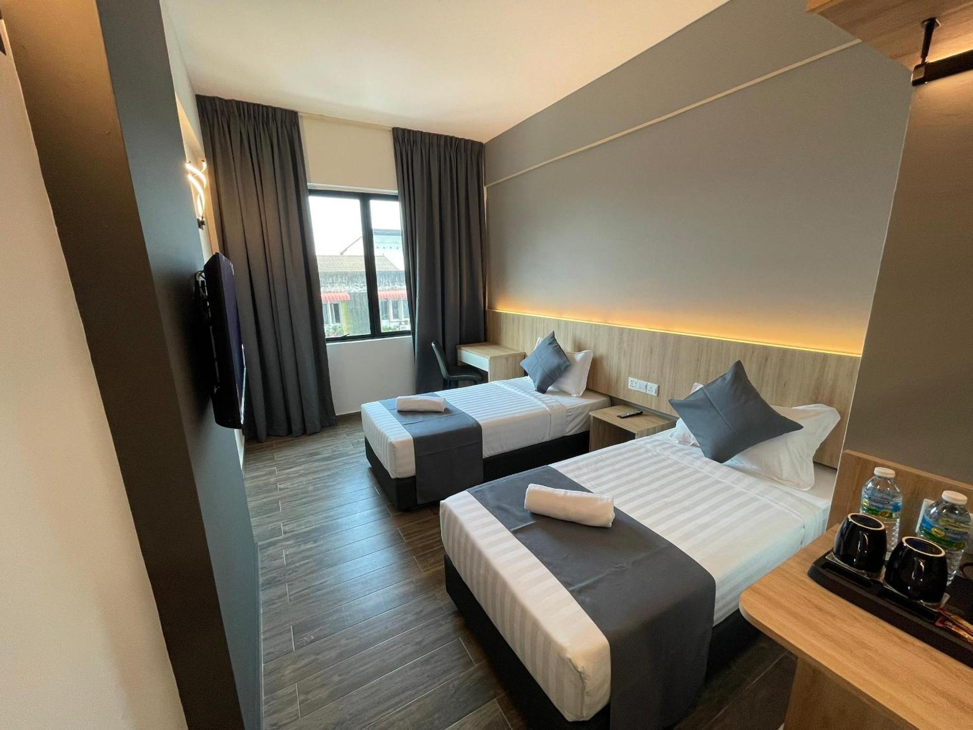 Dj Citi Plaza Hotel & Suites Kuala Terengganu Dış mekan fotoğraf